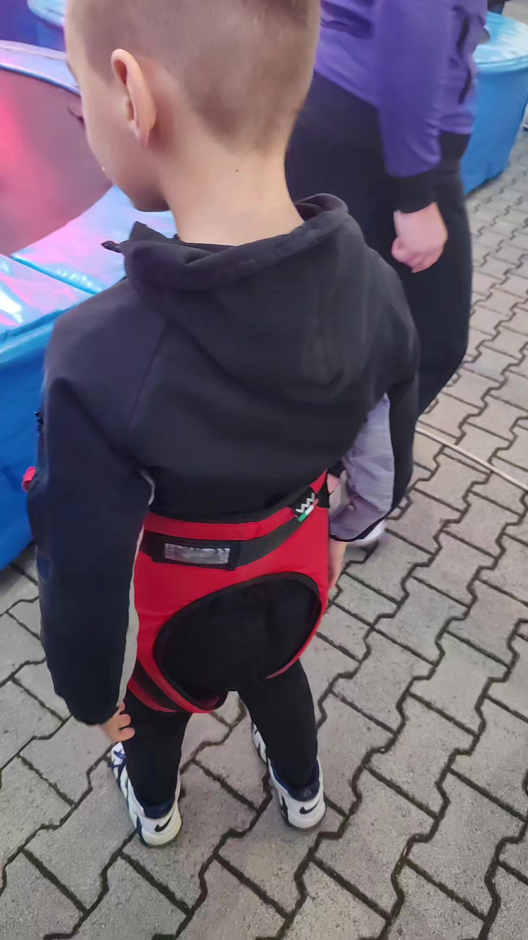 @VladimirIvonaMaja