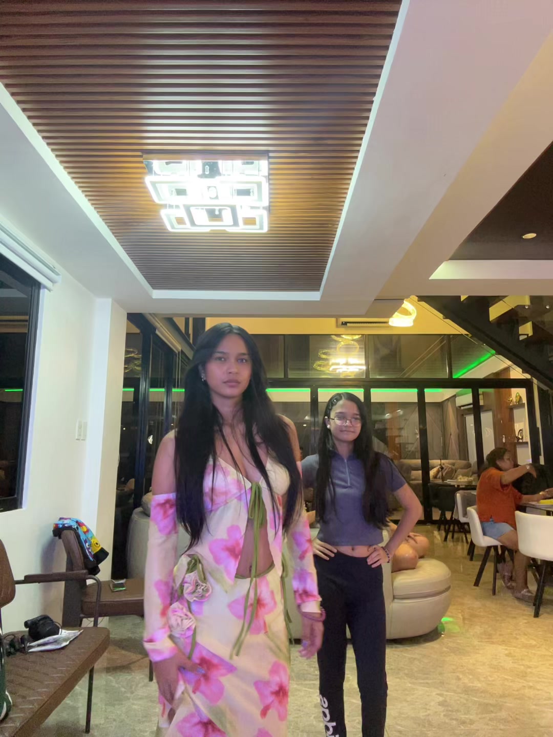 @Jecjec