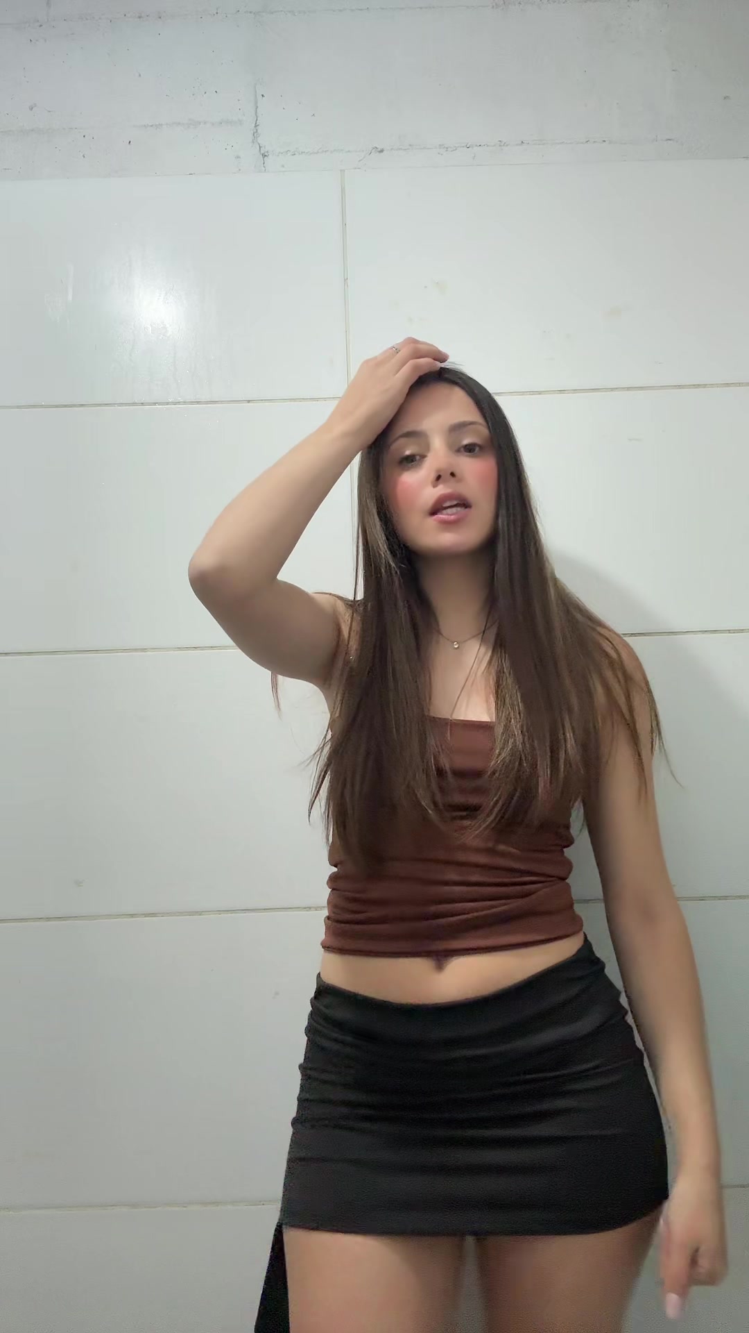 @Vickyy