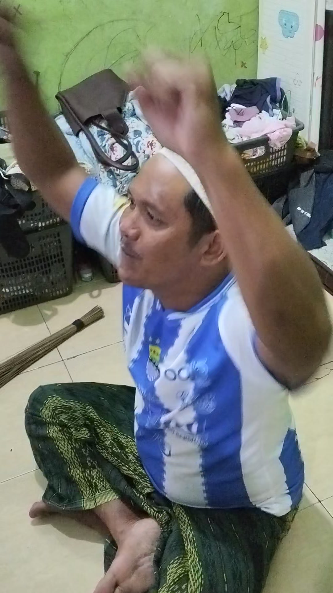 @Malik Awab
