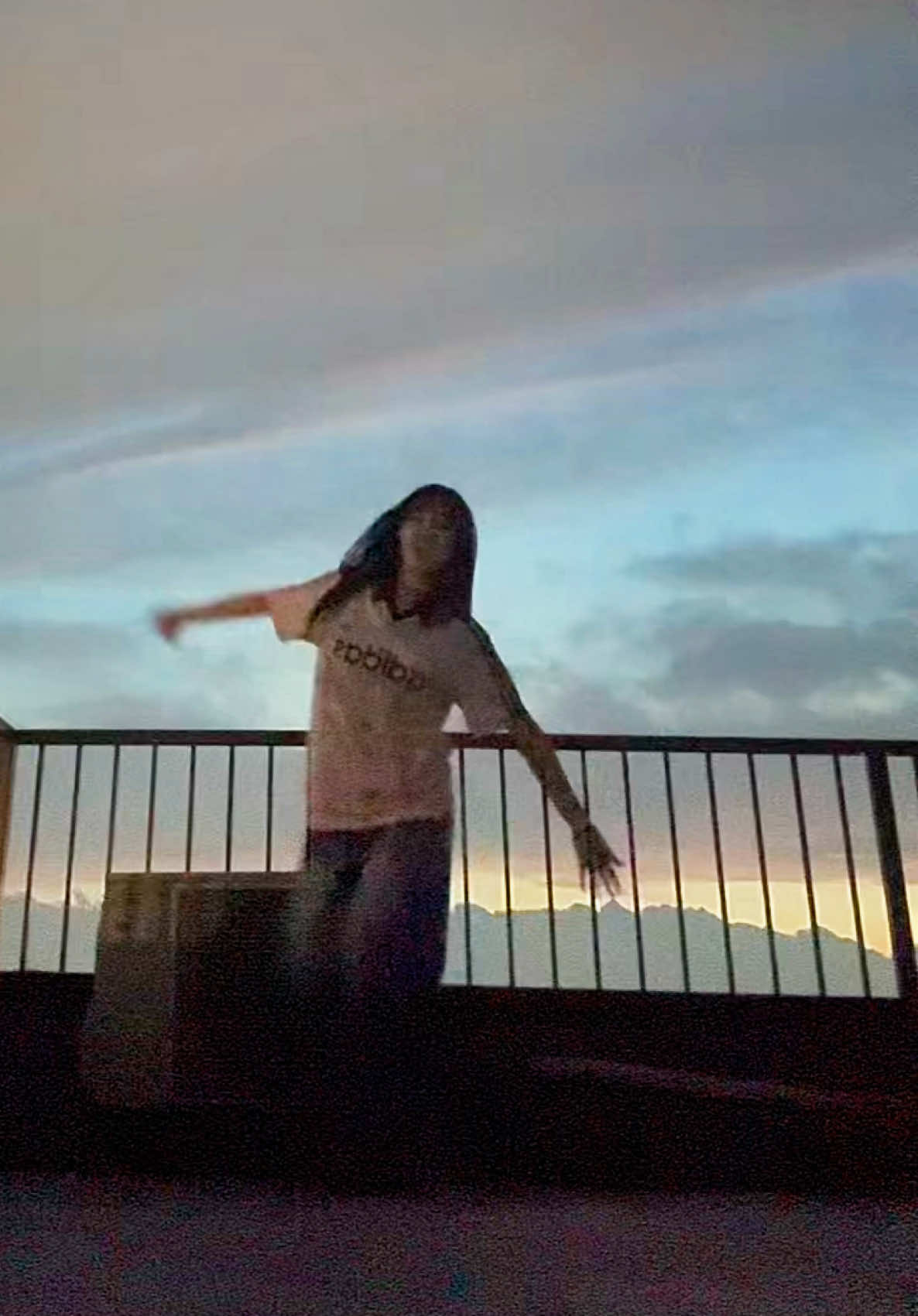@HILARI MURAKI