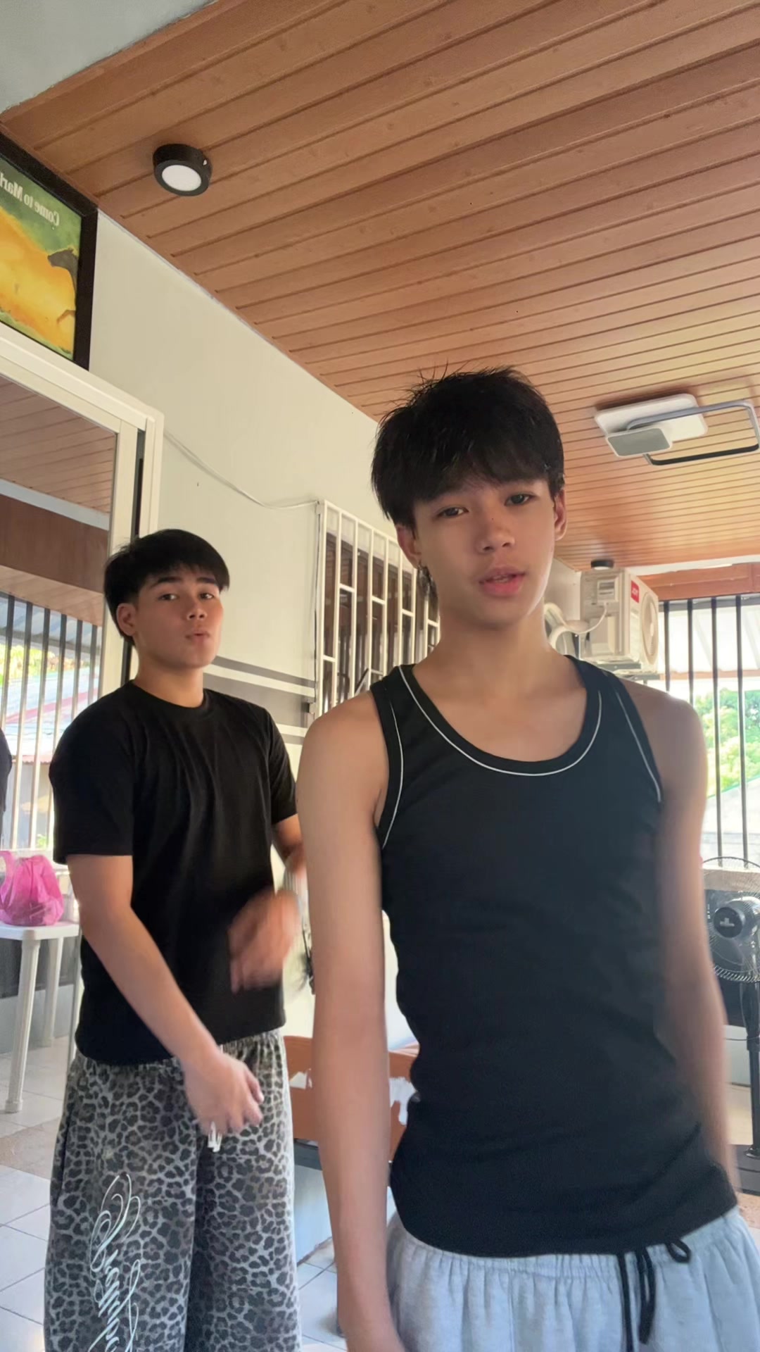 @makki