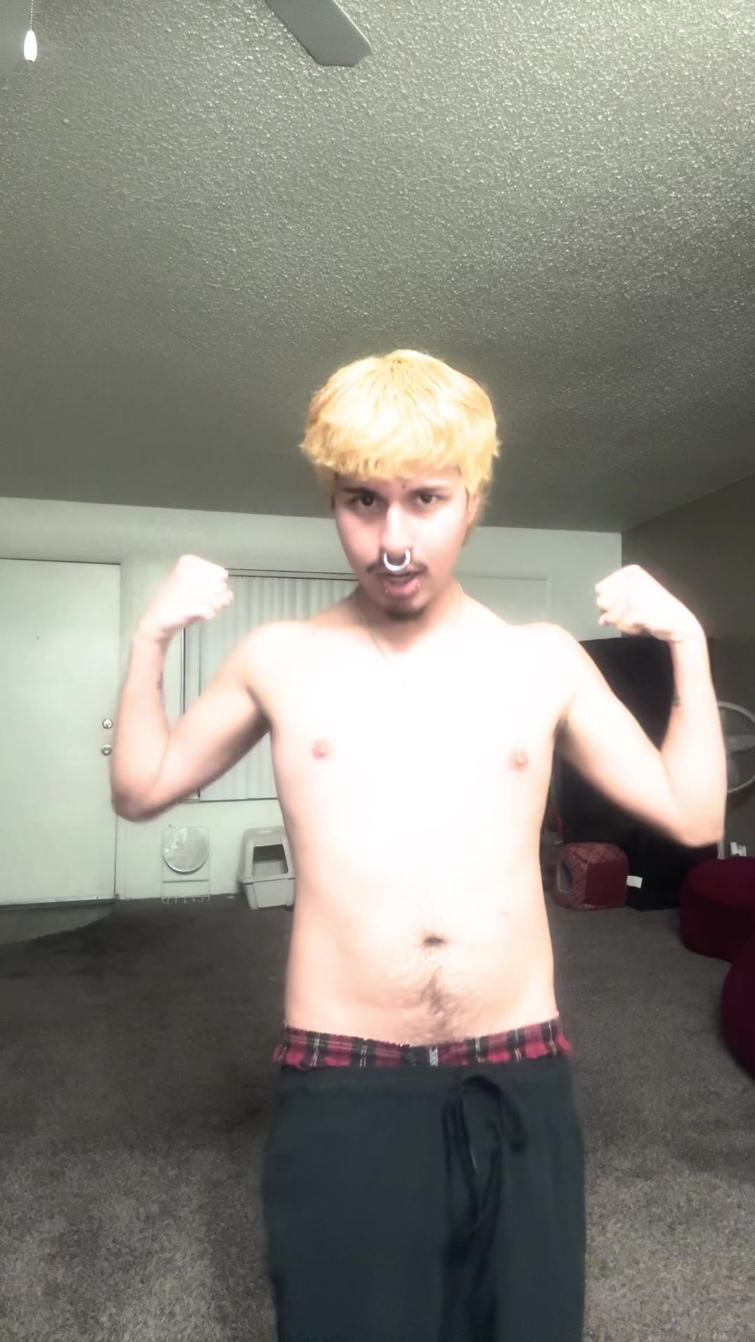@thereal_nit0