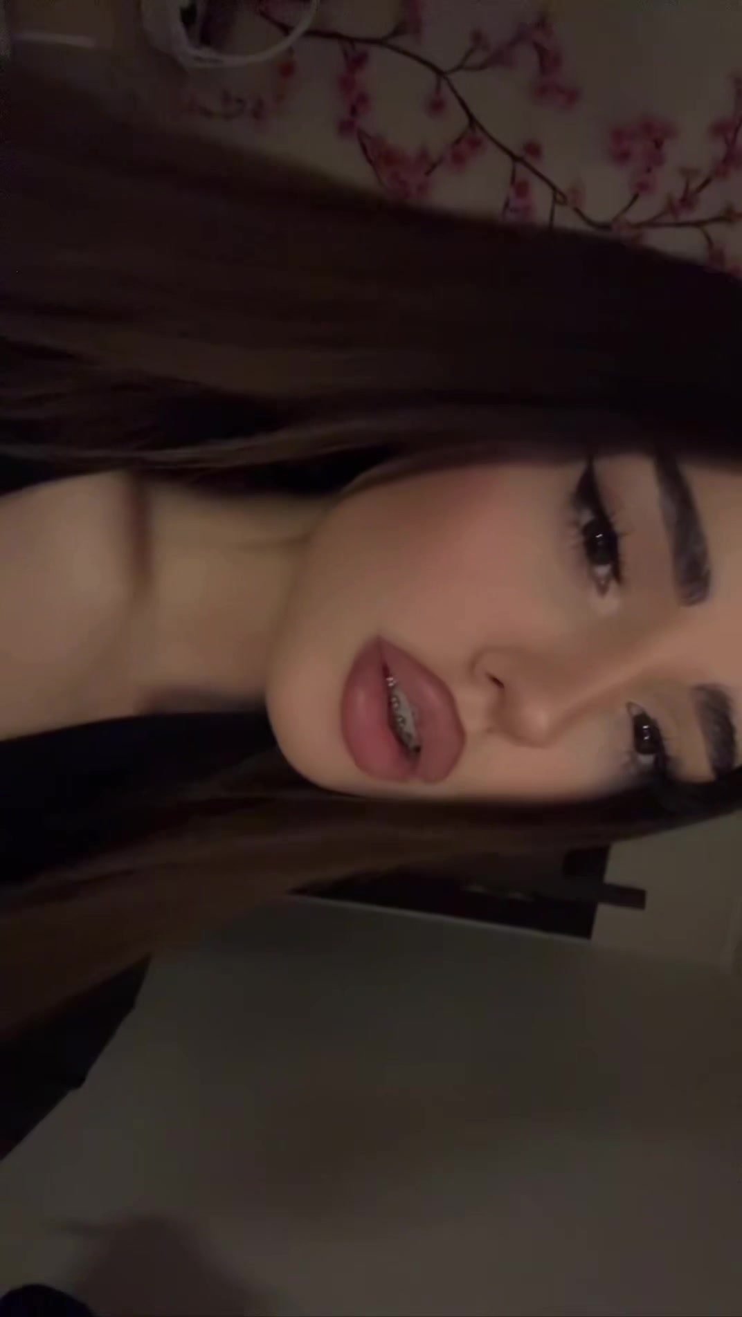 @yoshka