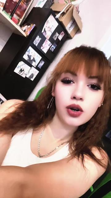 @Иринка-мандаринка😜