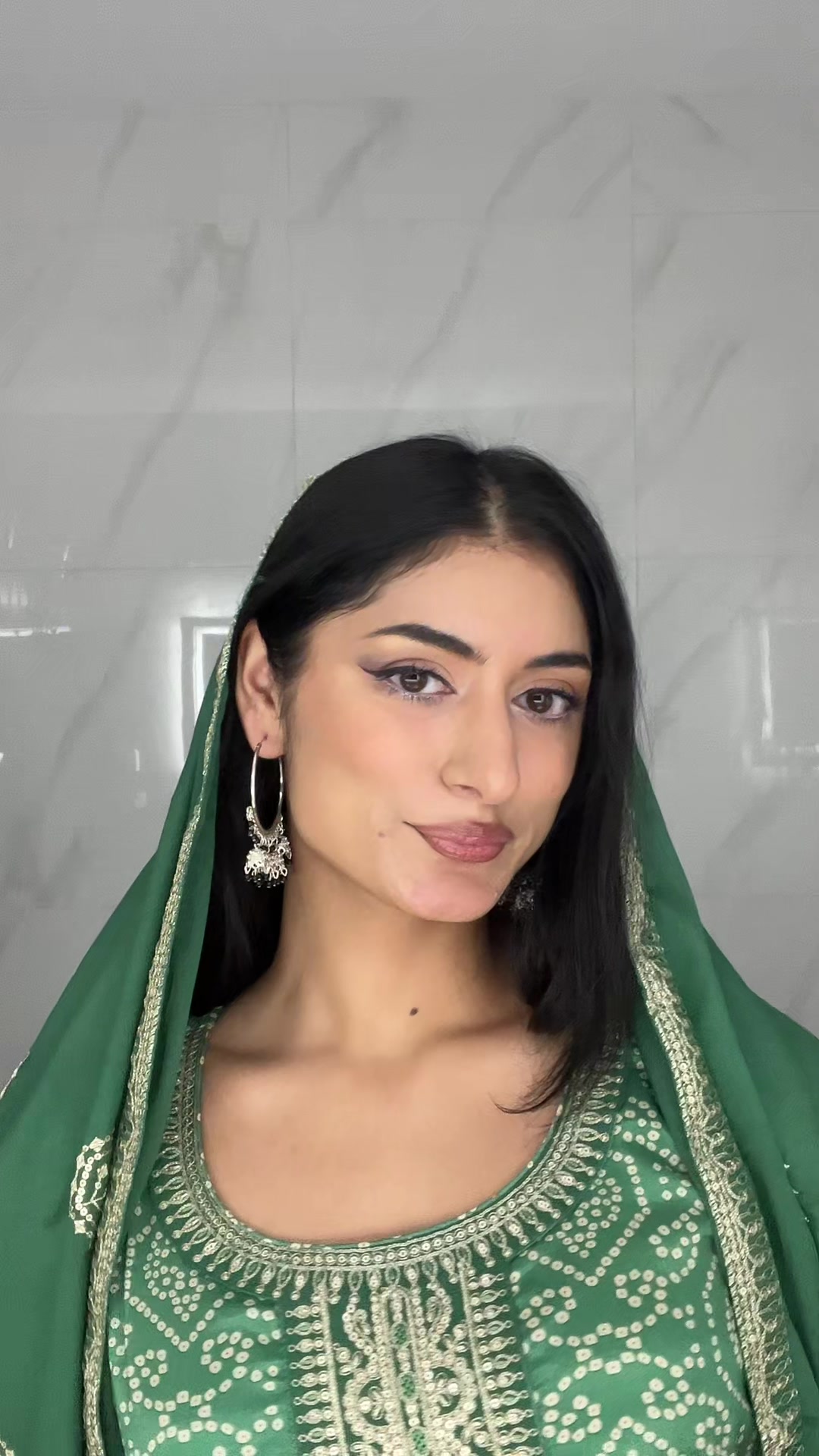 @desi.darling_