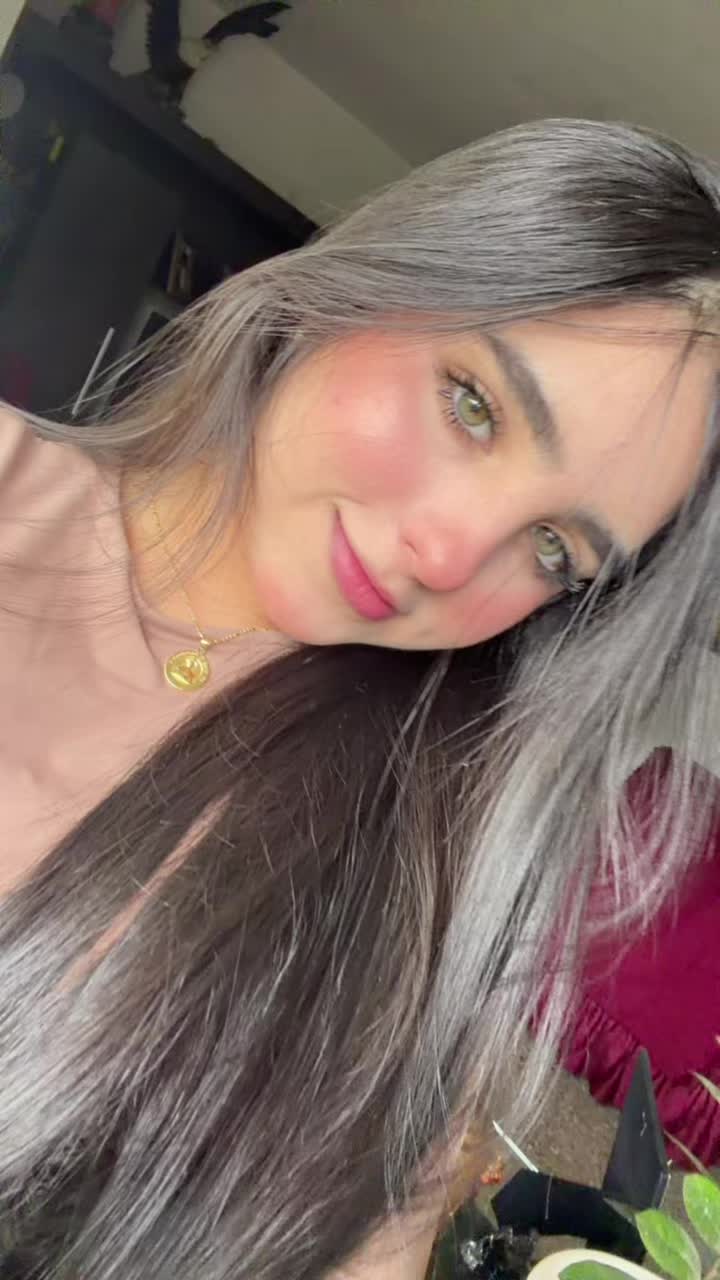 @danielaa