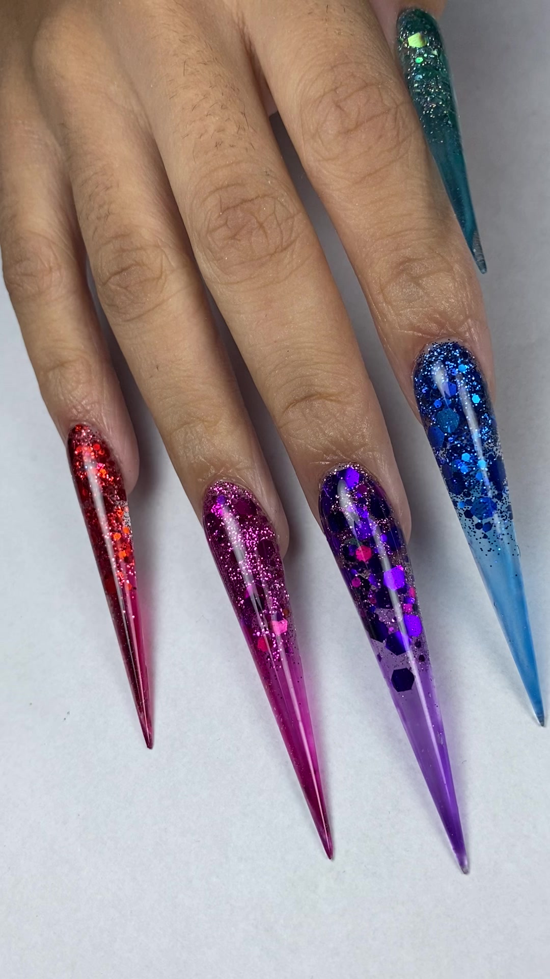 @Prismanails_