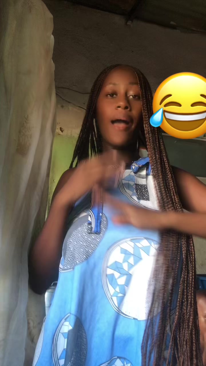 @Nalmira18