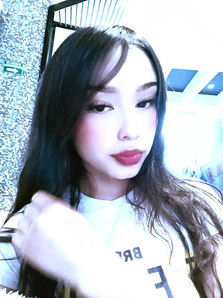 @𝖘𝖍𝖊𝖞