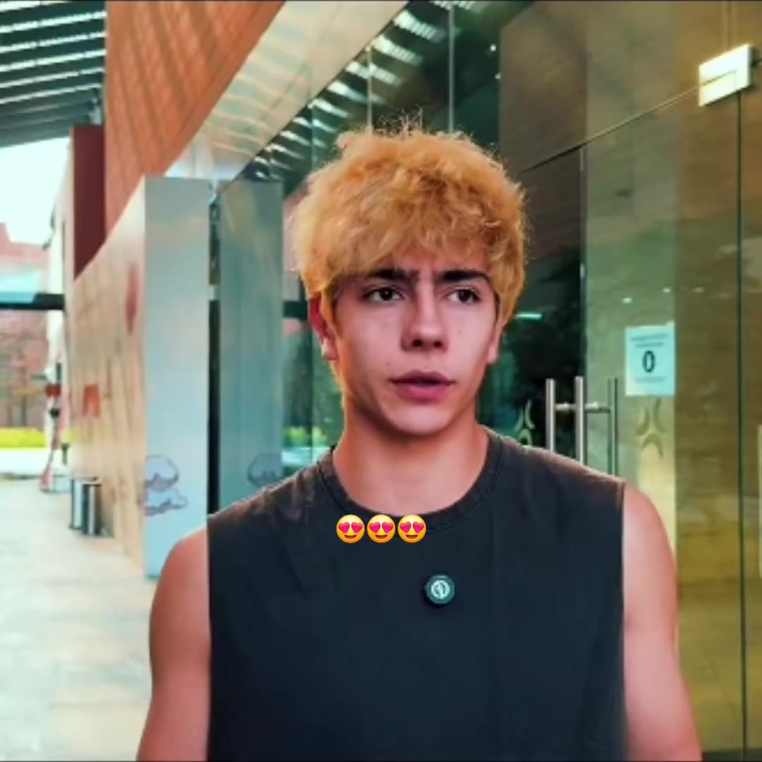 @Nahomi Garc&iacute;a ;)