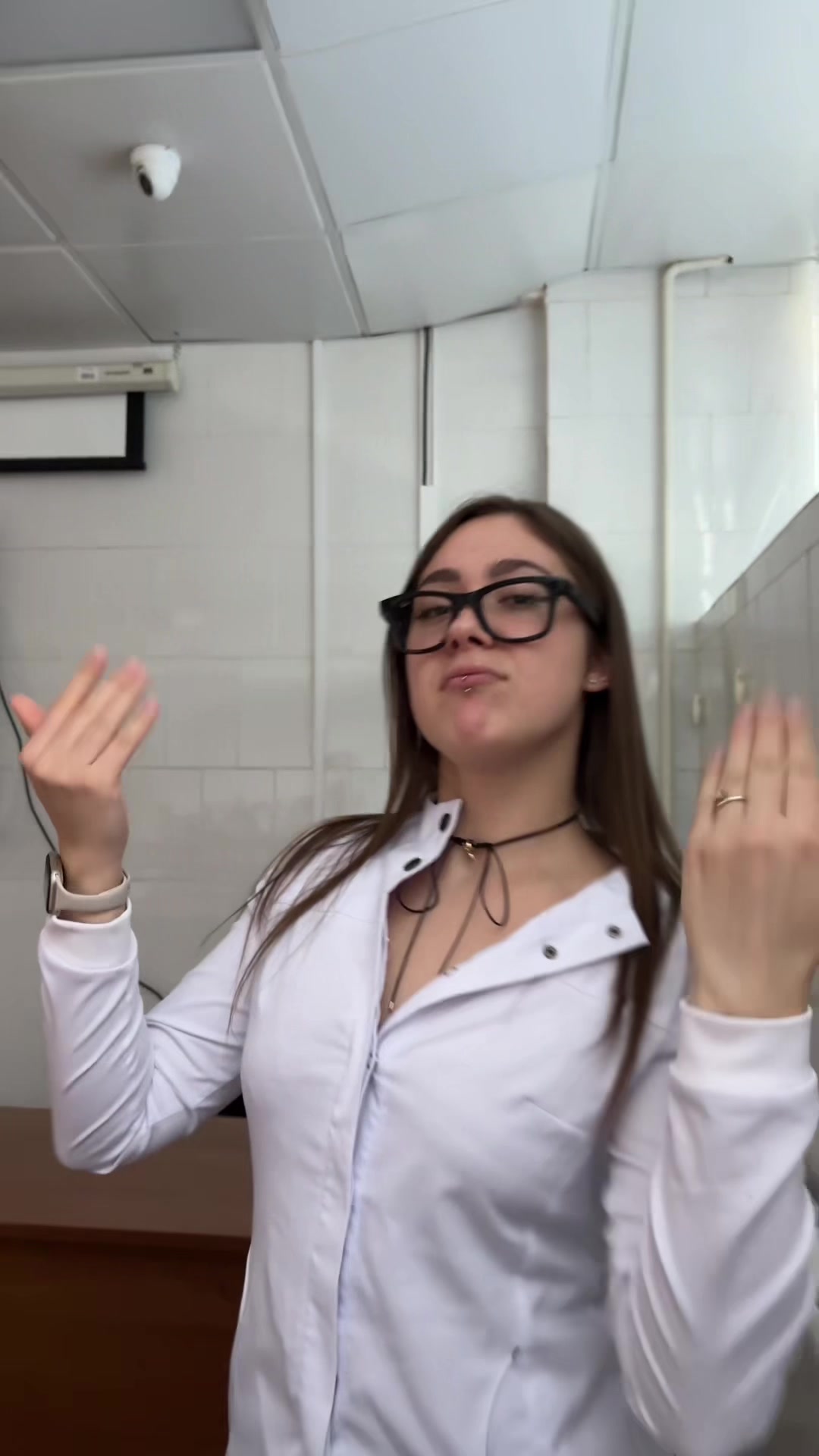 @мила