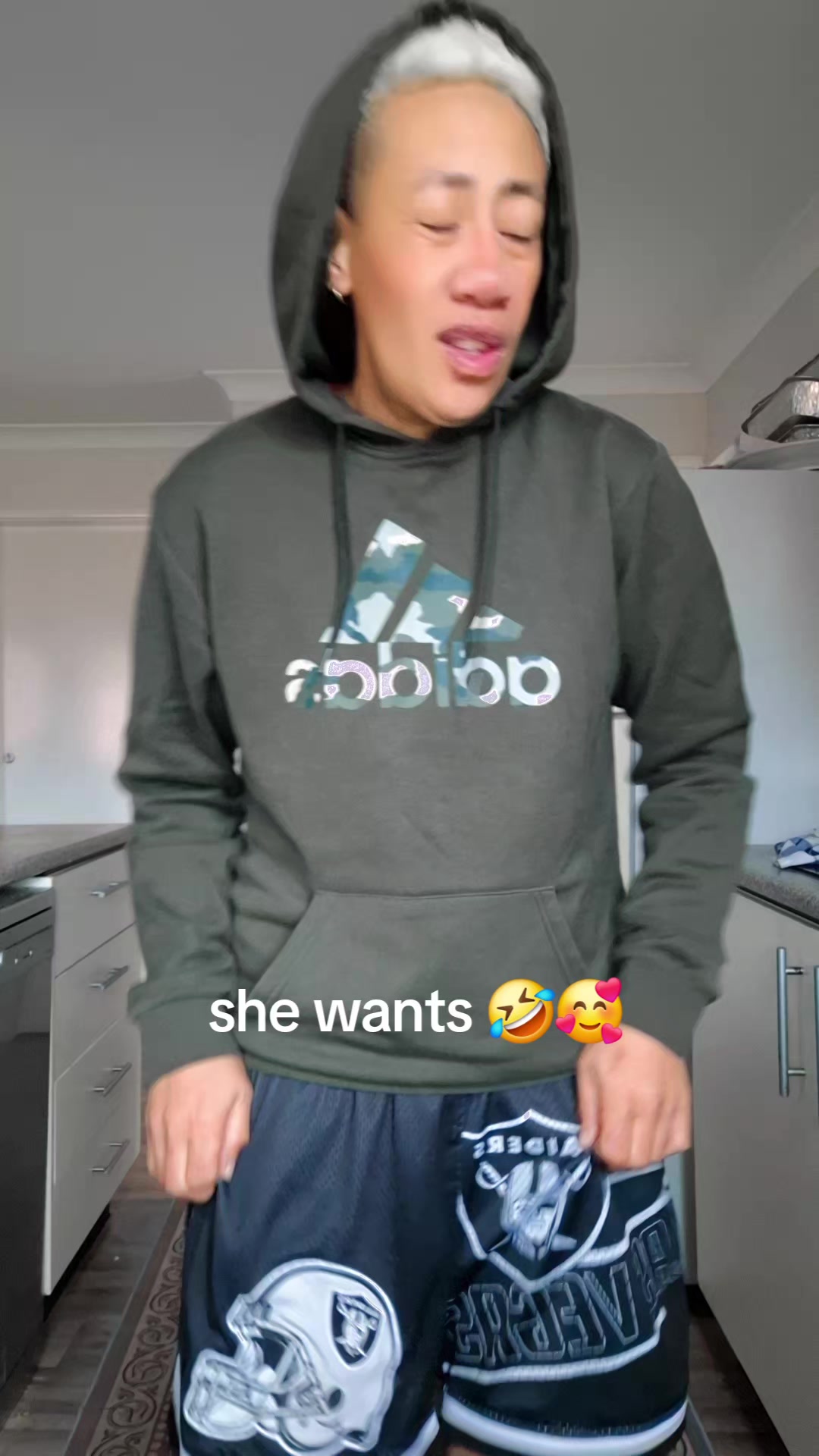 @Ana Lui42