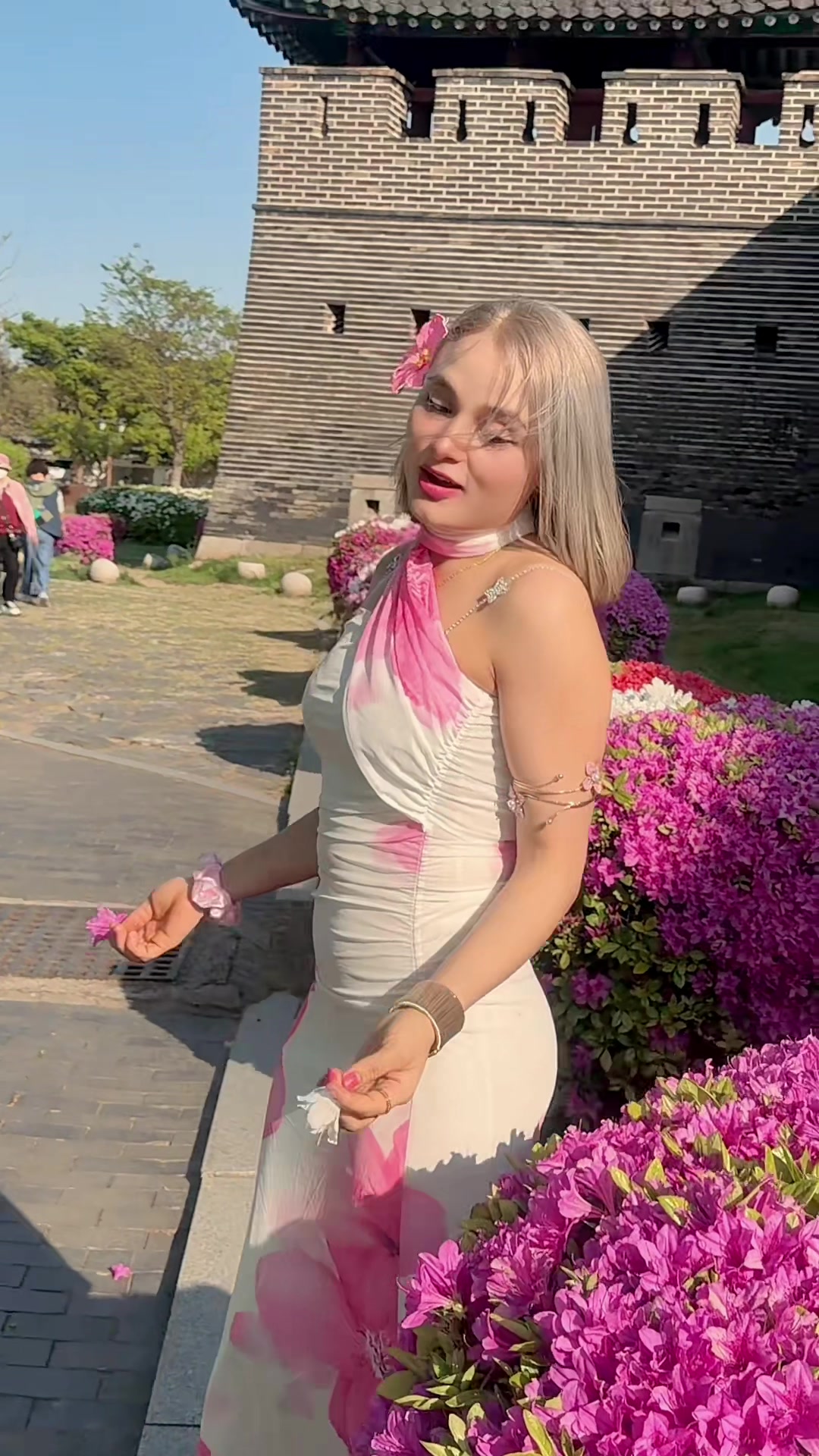 @Chettry__Rose