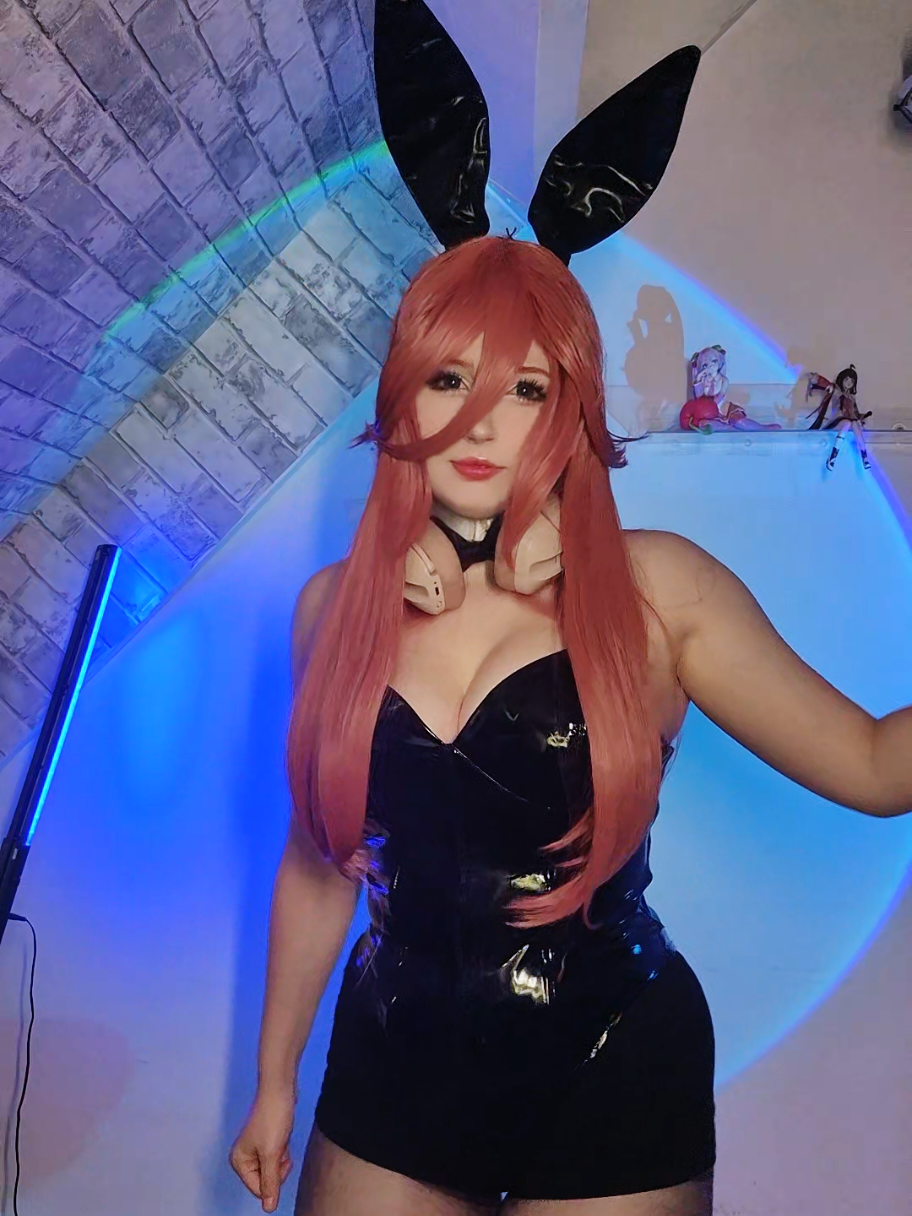 @twitch.tv/nikari_cosplay