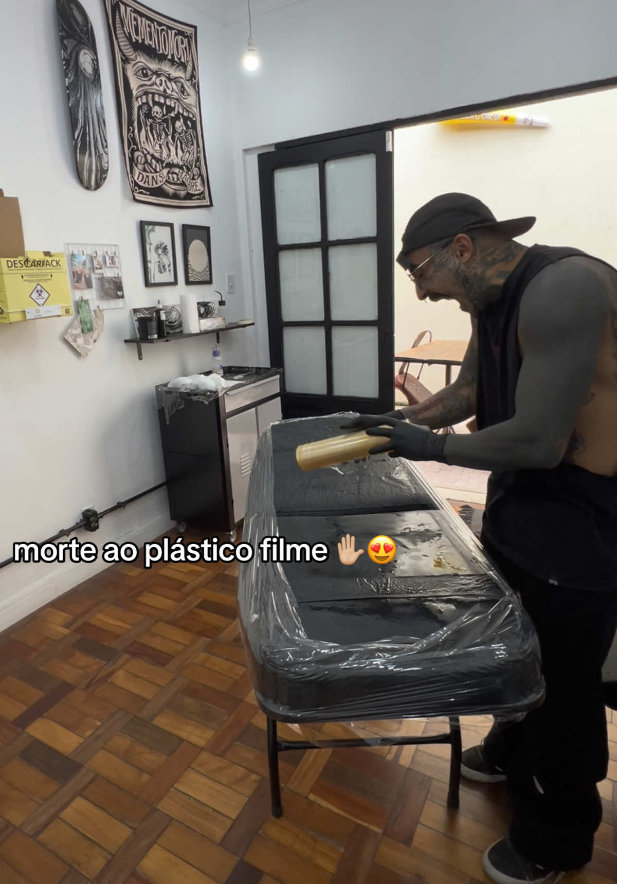 @LUCAS