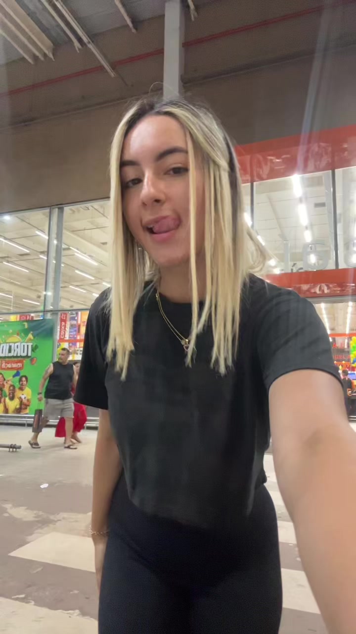 @Emilly katriny🌪️
