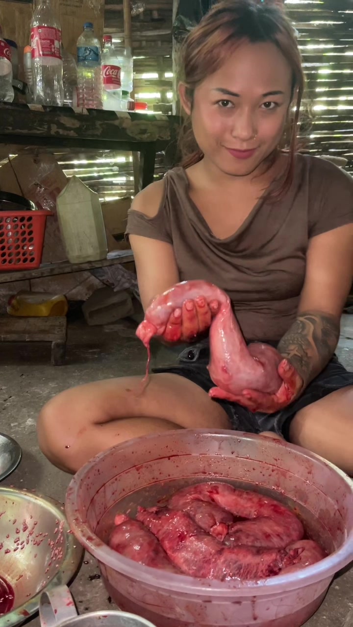 @Sabrina Kerungma