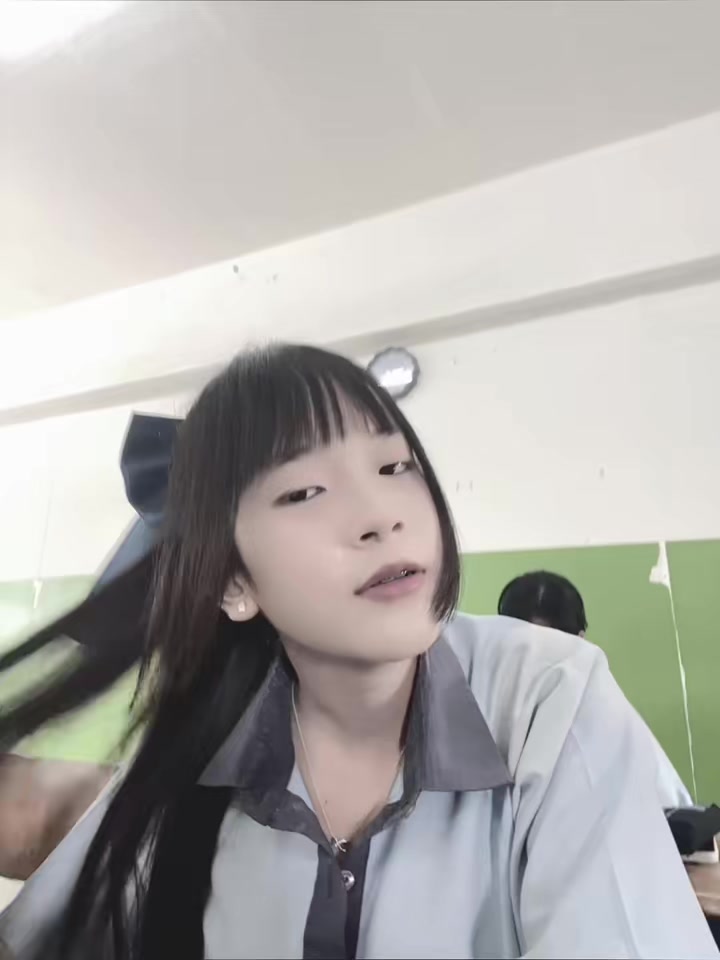 @เนยตี่