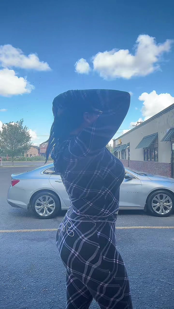 @Angela ๐