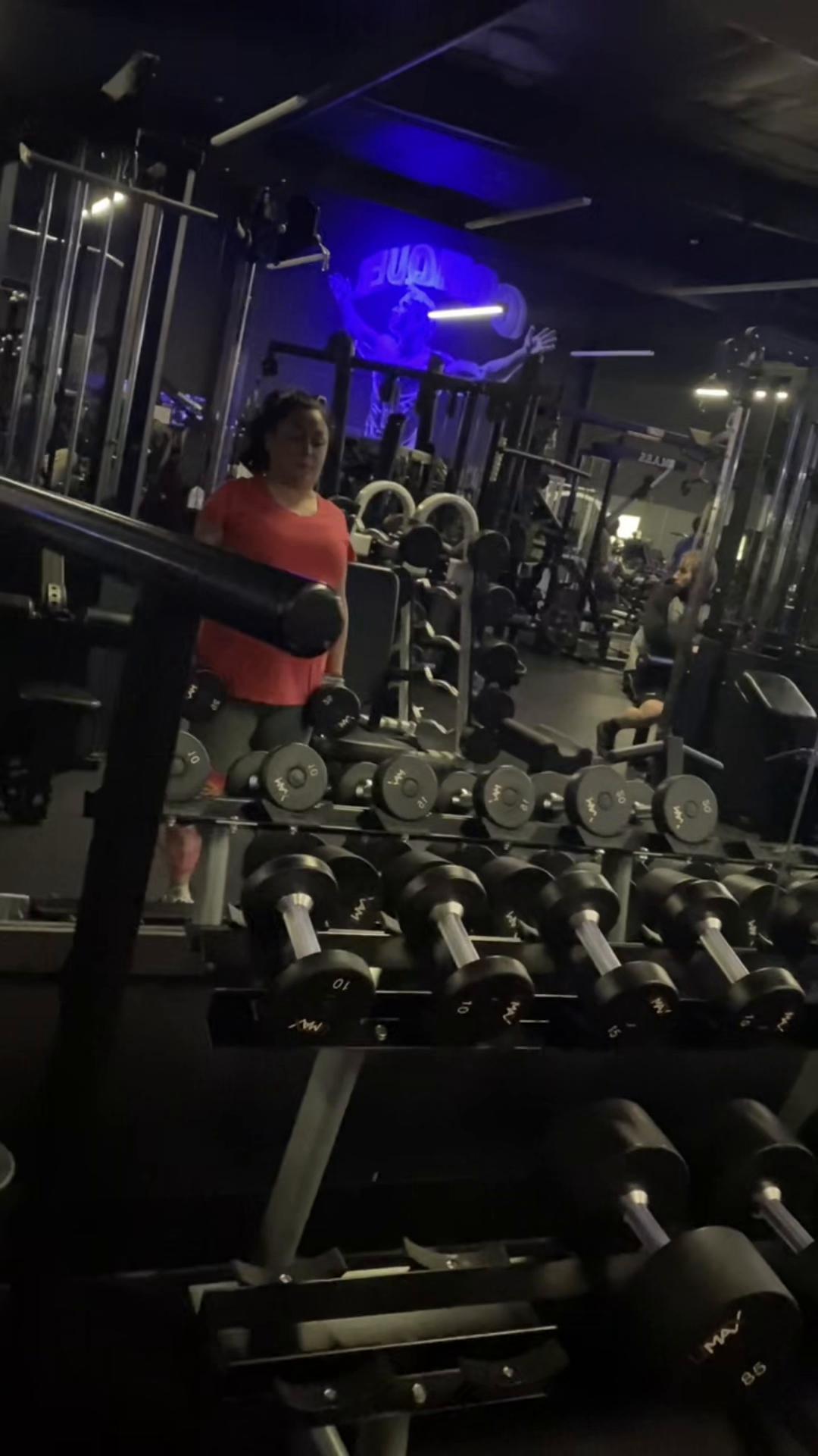 @lilworkoutmomma