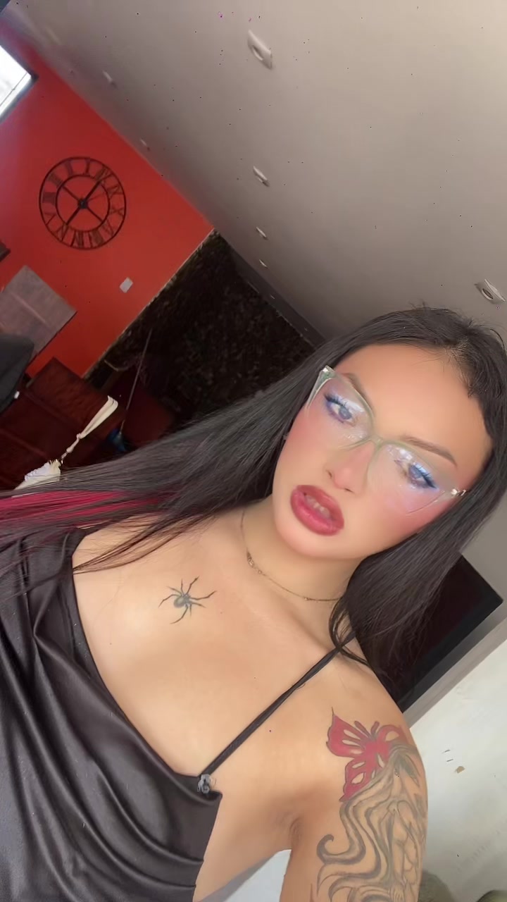 @Ericka🕷️🏳️⚧️