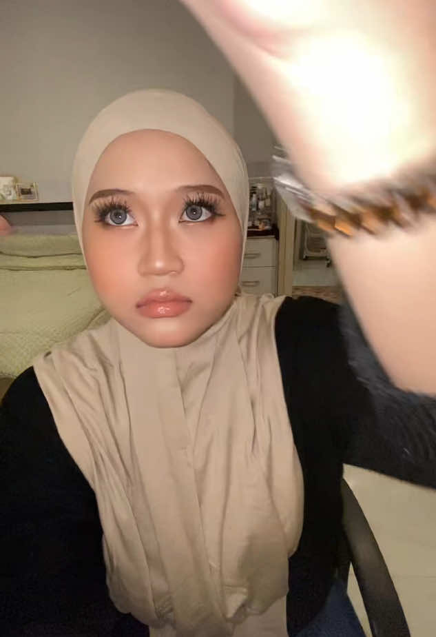 @cindyadiraa