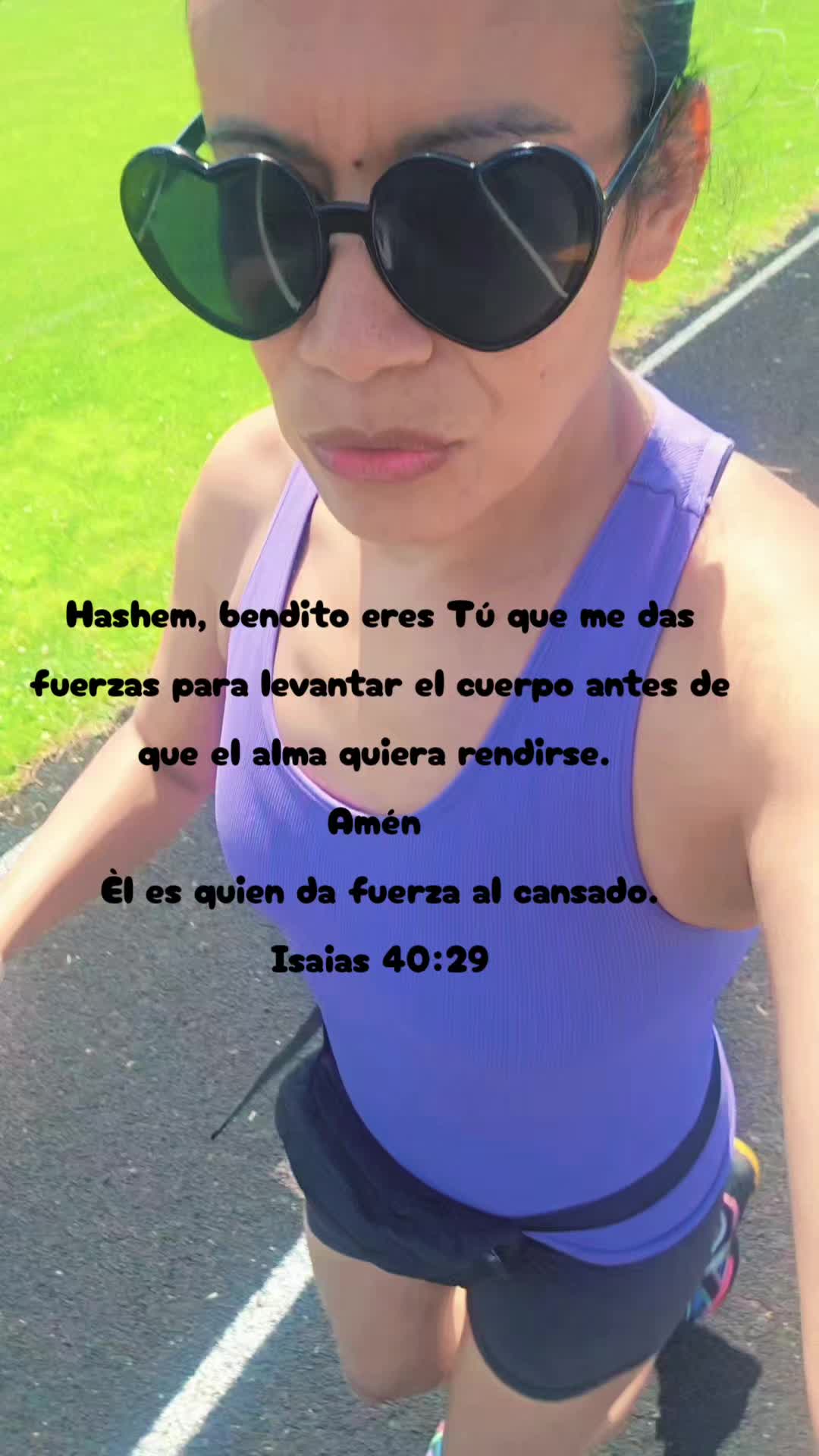 @QueenBee 👑🐝