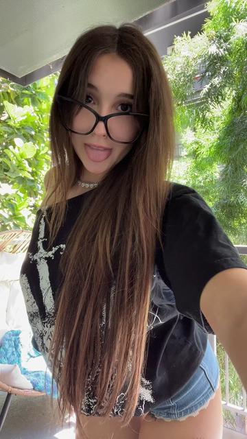 @Thalia Rosa