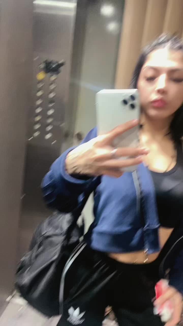 @amoraa