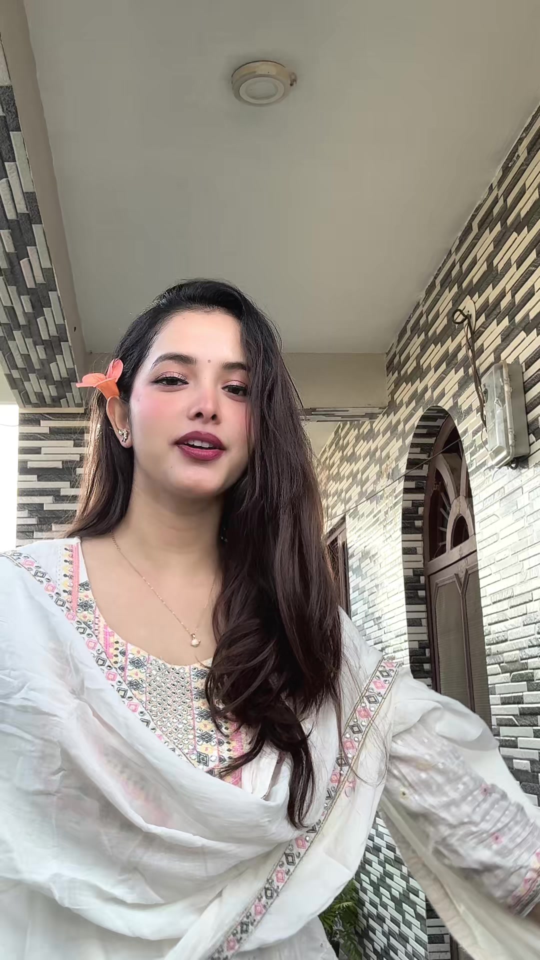 @Jharu🕊️