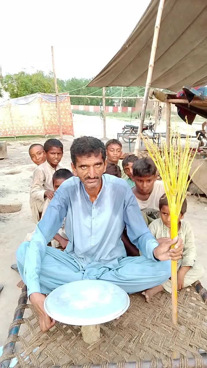 @m Khalid Abbas