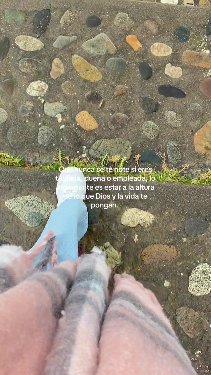 @R O X A N A