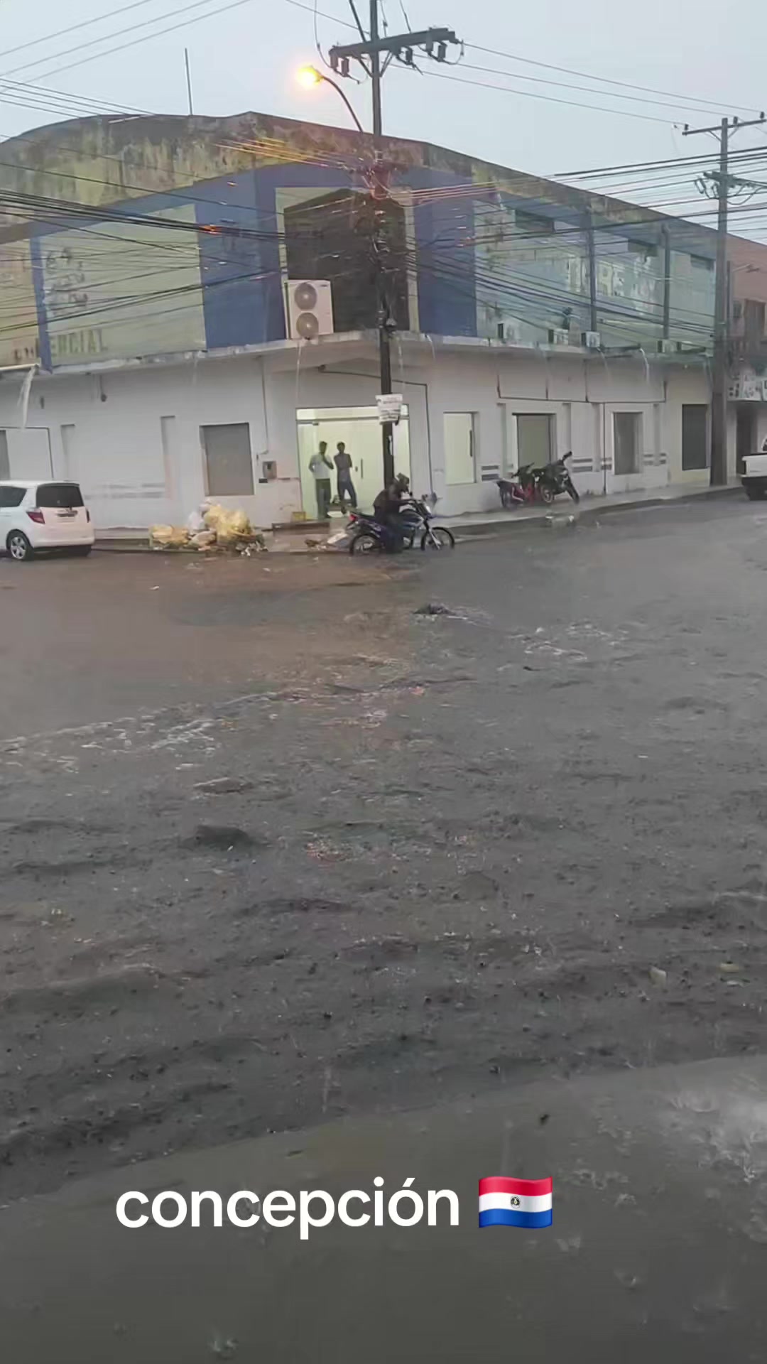 @Derlis De León