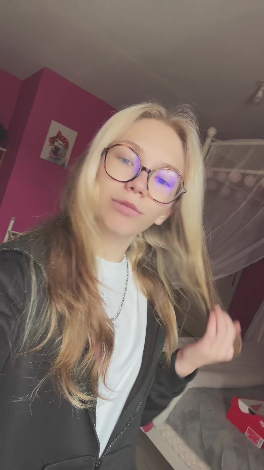 @amelyne_l