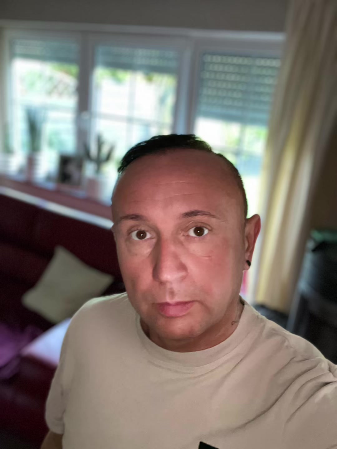 @𝓚𝓻𝓲𝓼3366🇵🇱👑🔊🇩🇪