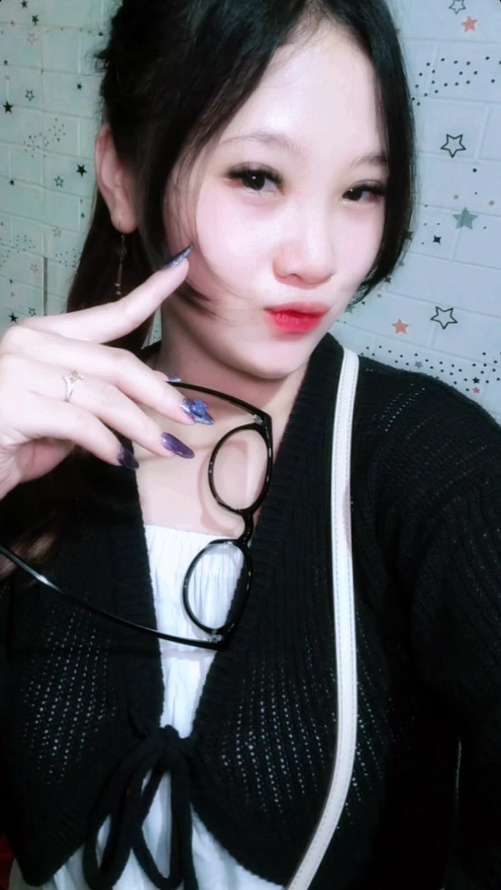 @Nay🐣