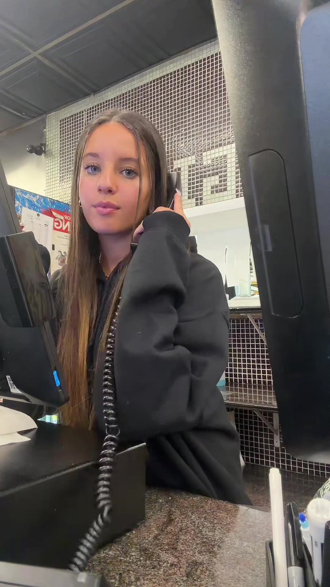 @yael