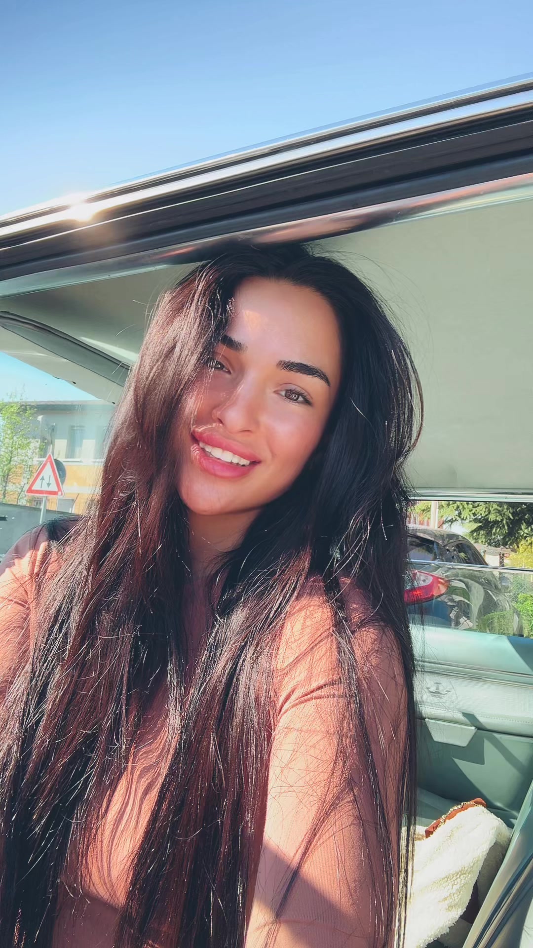 @mika.mil