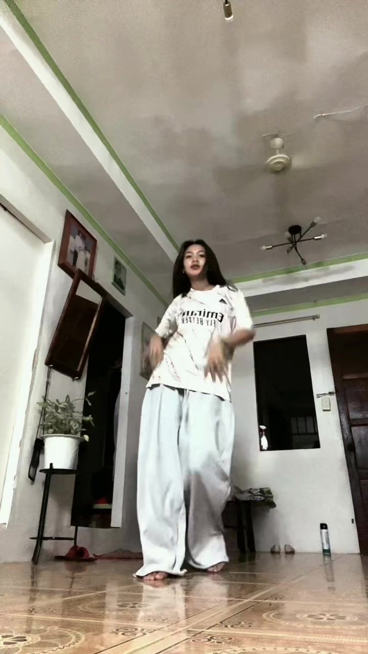 @Ar ianne