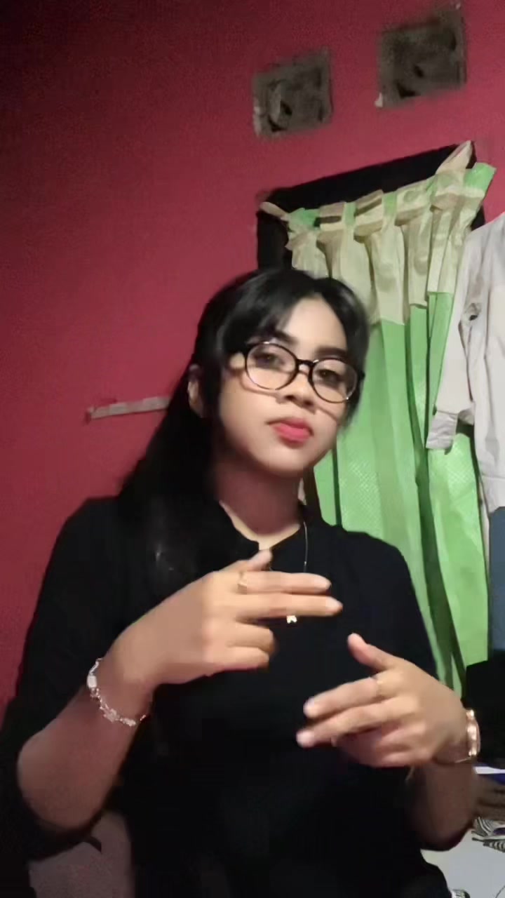 @lunless🕷️🥀