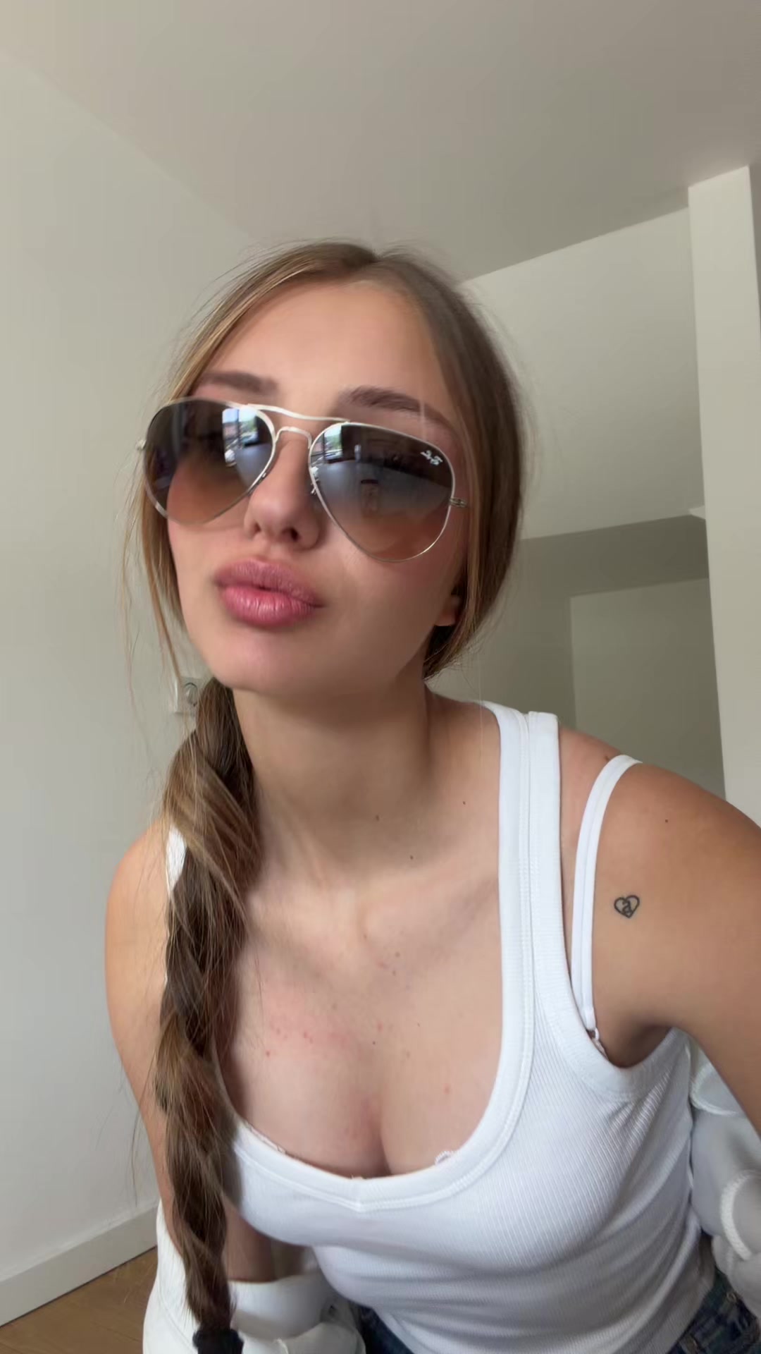 @J