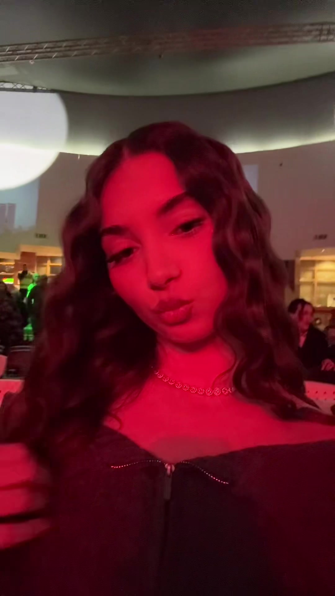 @Anesa