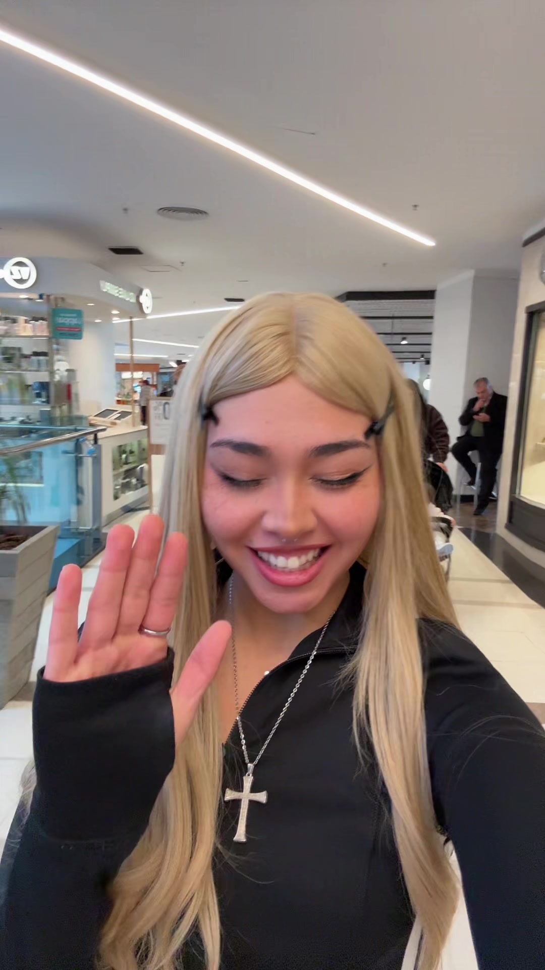 @Maluri
