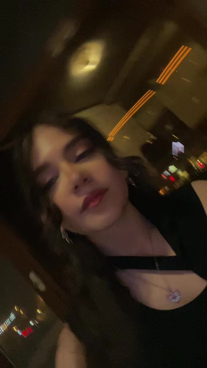 @callmeheli0