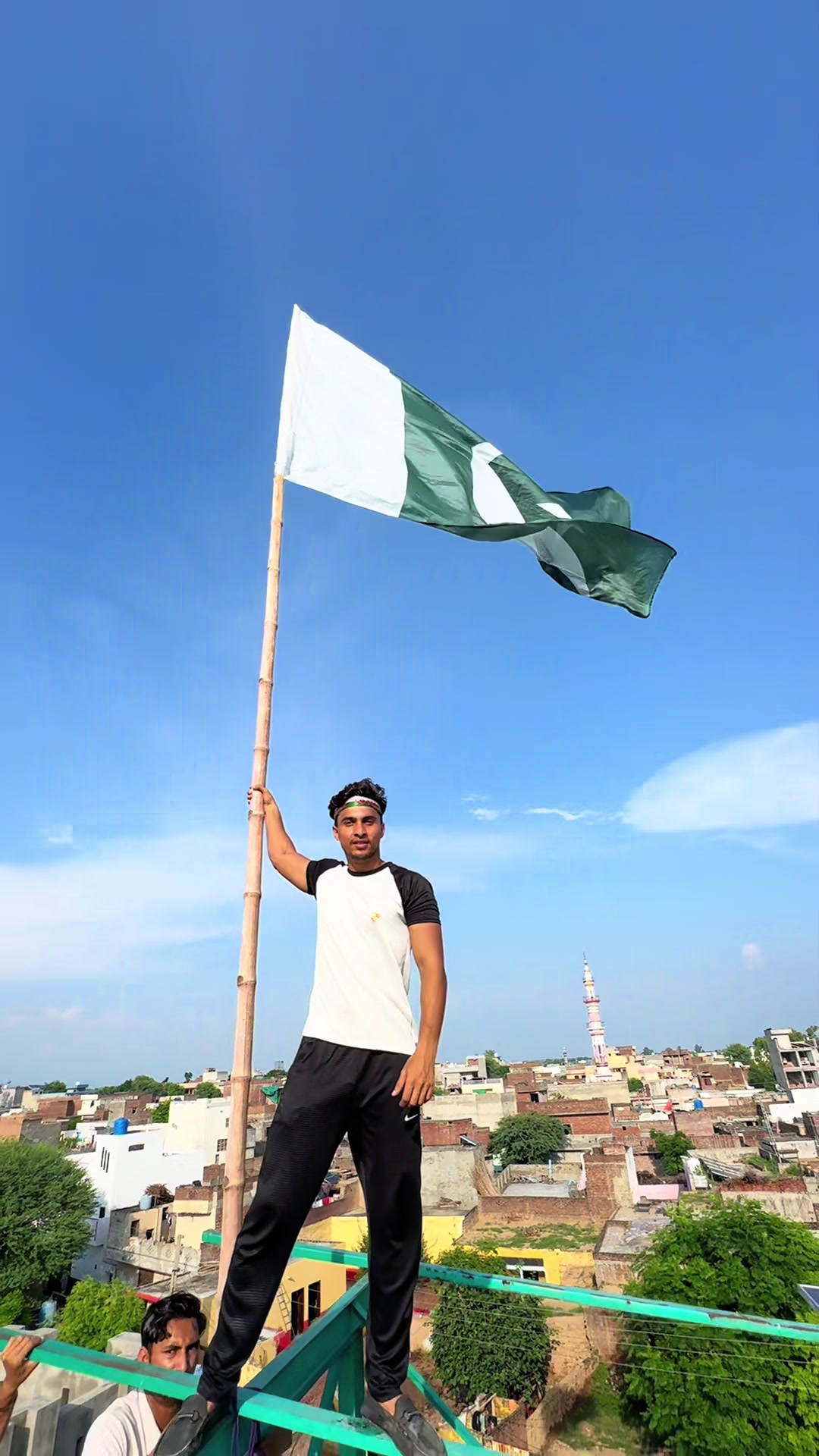 @Nasir Shahid