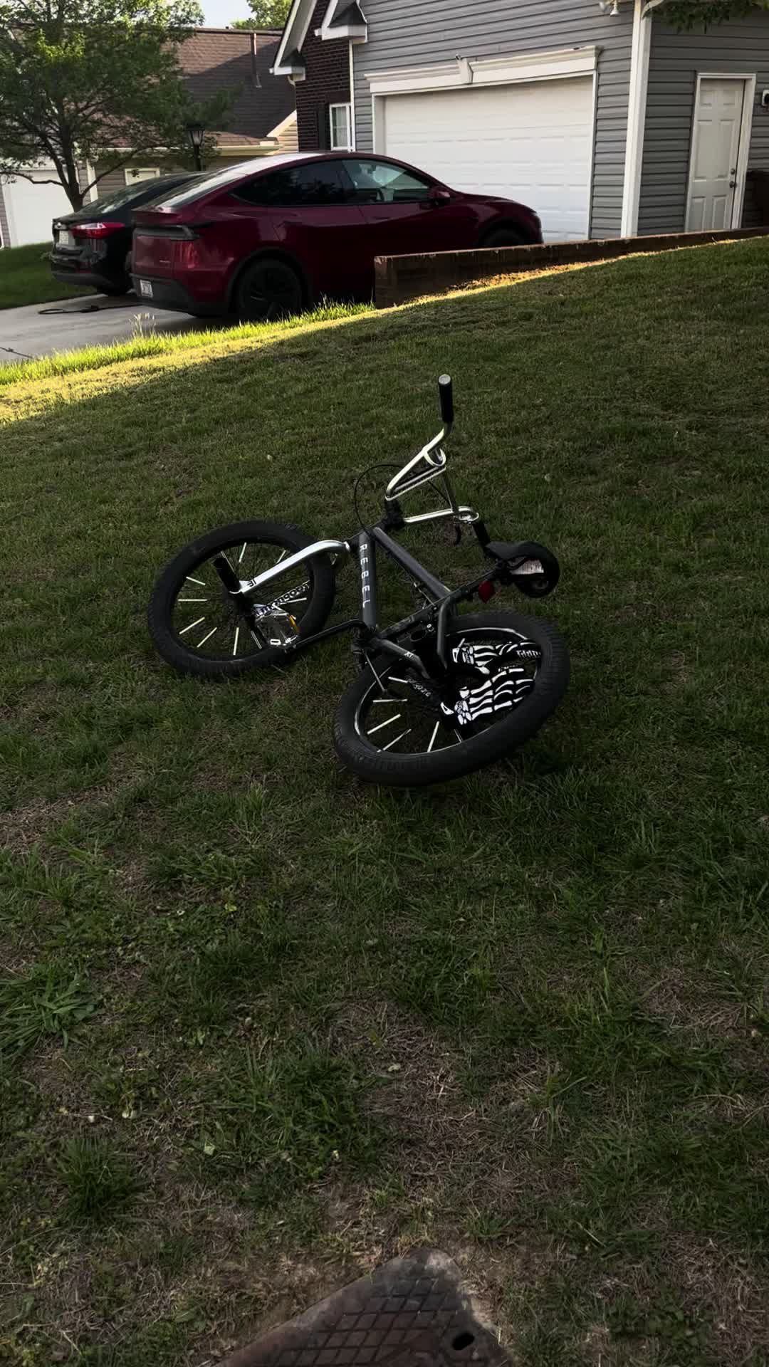 @️