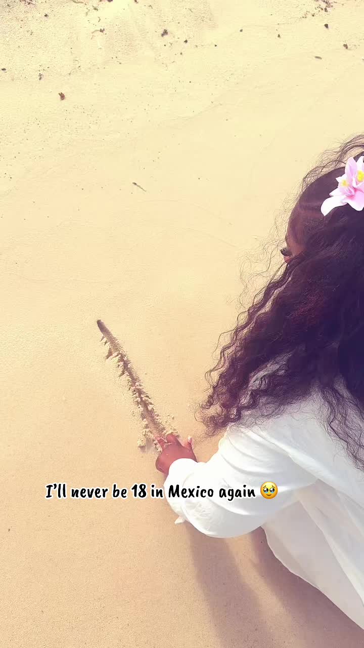 @thekiyahnicole