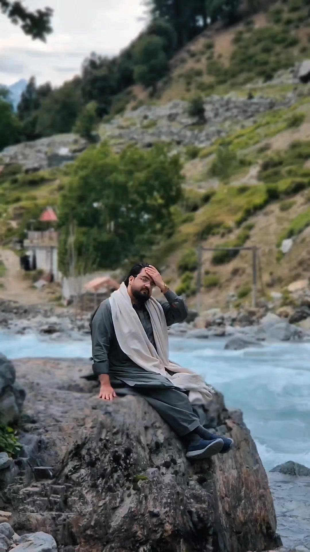 @Tashfain Afridi