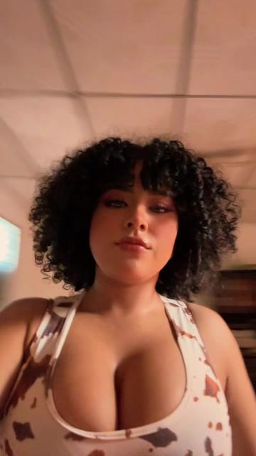 @ABIGAILGIRONI